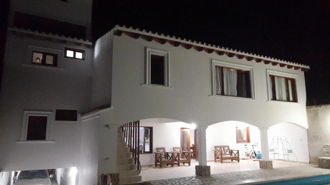 Hospedaje Lupe Cachi Exterior photo